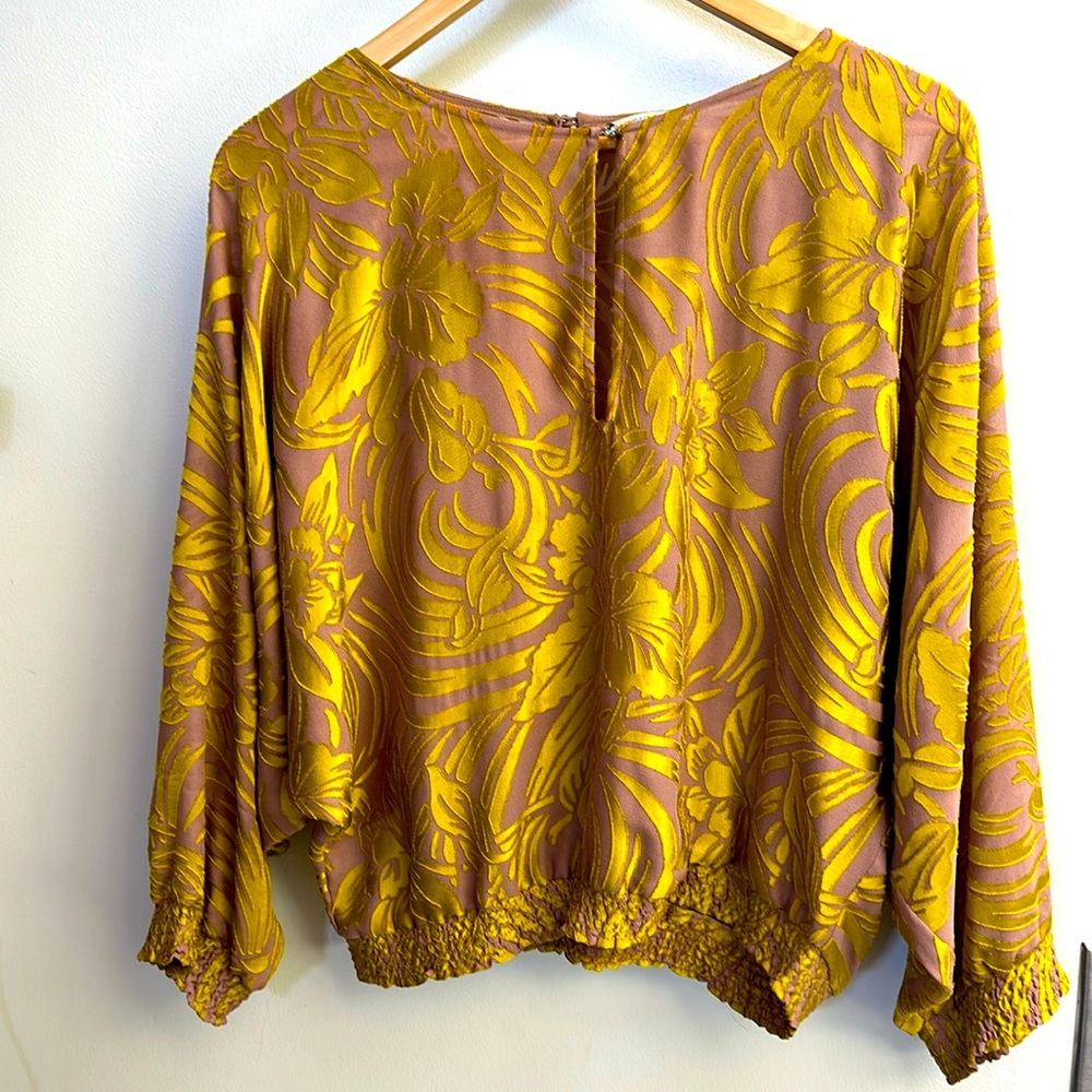 Flocked shirt silk like floral pattern